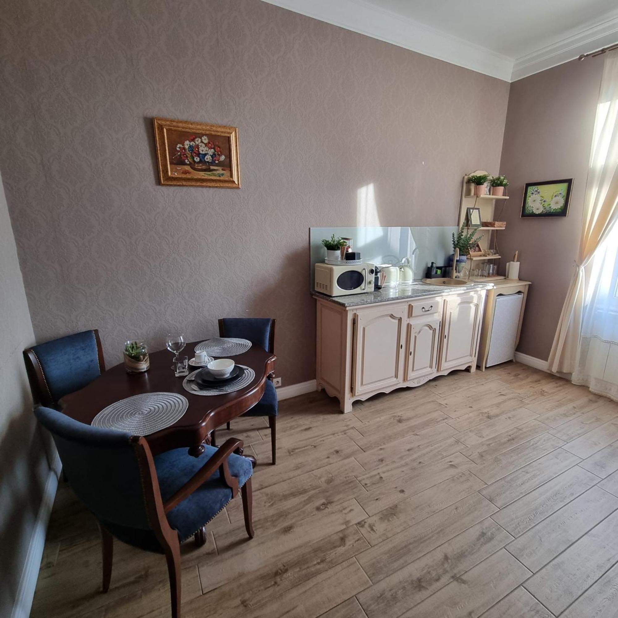 Victoria Apartment 1901 Орадеа Екстериор снимка